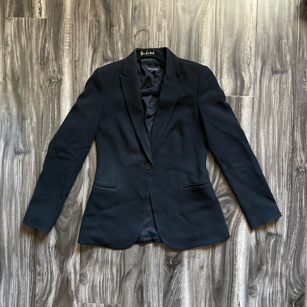 Judith & Charles jacket size 0.